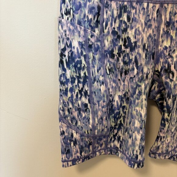 Athleta Ultimate Stash Pocket 7” Short Shorts NWT Size XS Blue Purple Green - Picture 4 of 12